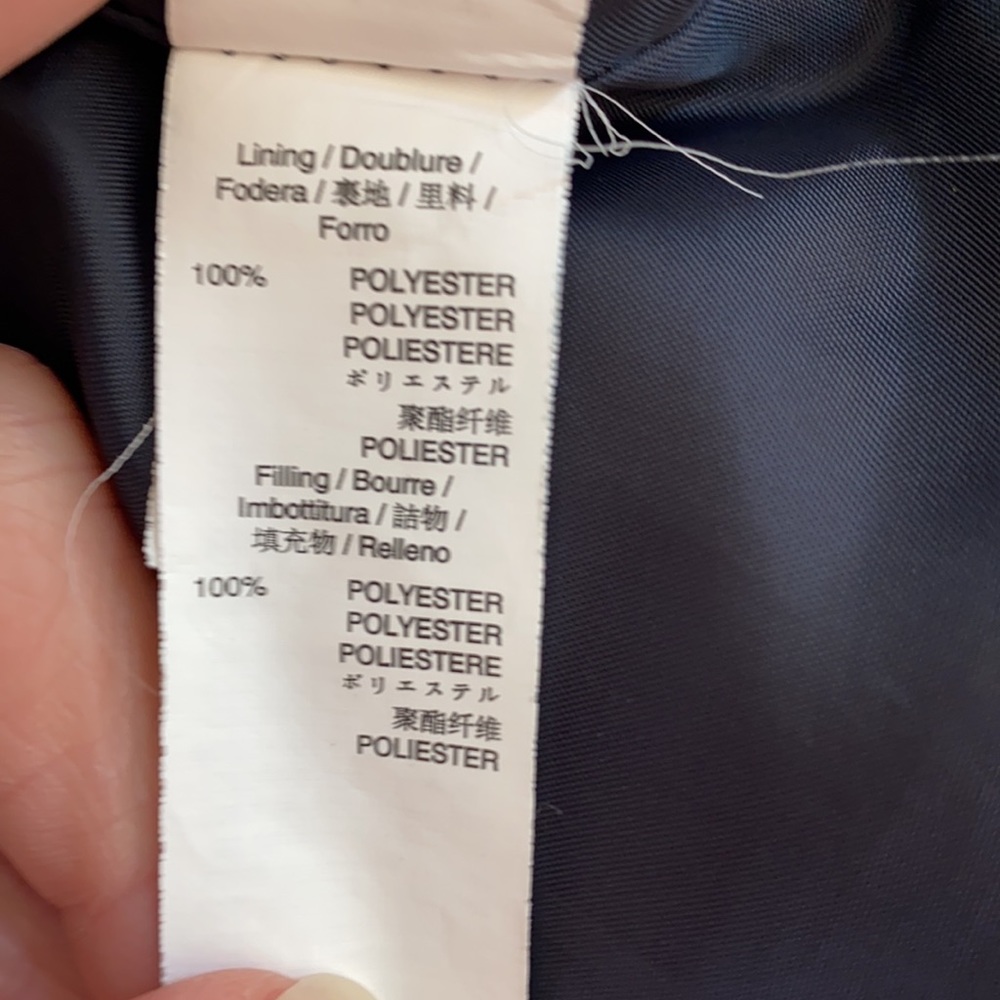 GAP POLKA DOT PUFFER VEST - Picture 12 of 13